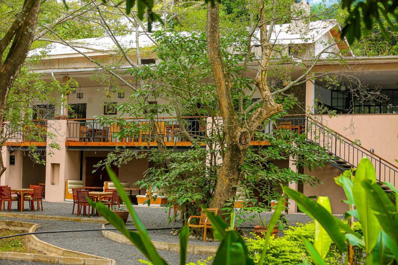 Mbugwe Lodge อารูชา ภายนอก รูปภาพ
